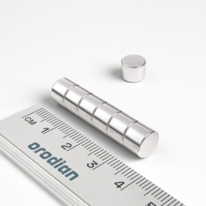 Neodýmový magnet valec 8×6 mm - N38